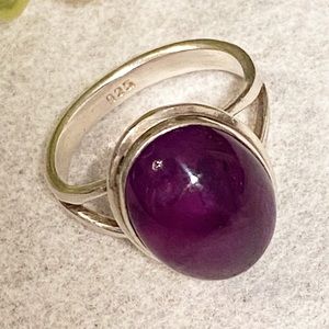 Vintage Sterling Silver Oval Amethyst Ring
